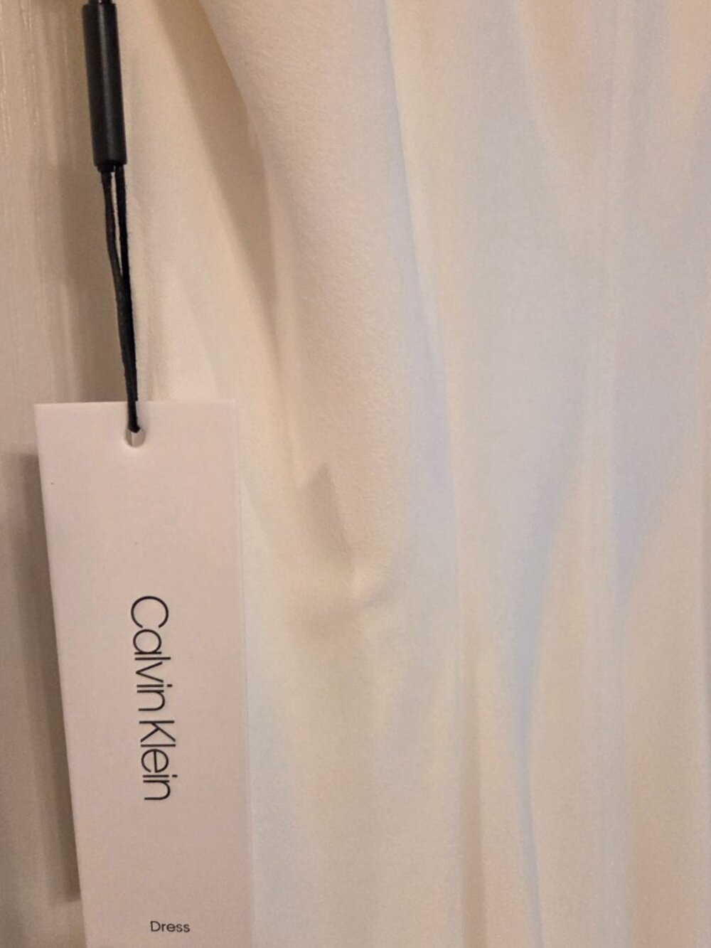 Calvin Klein White Size 8 Dress with Ruffled Collar - Picture 4 of 9